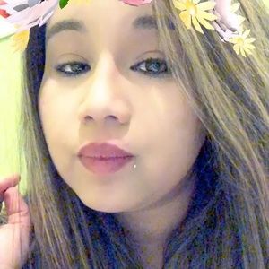 Meet your Posher, Dymarie